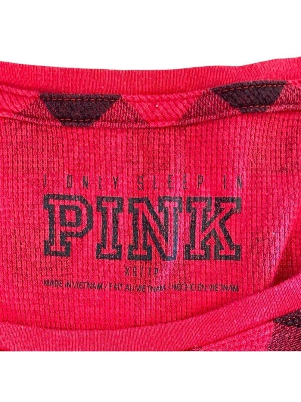 Victoria’s Secret PINK XS Red Black Buffalo Check Plaid Thermal Long Sleeve Top - Picture 3 of 4